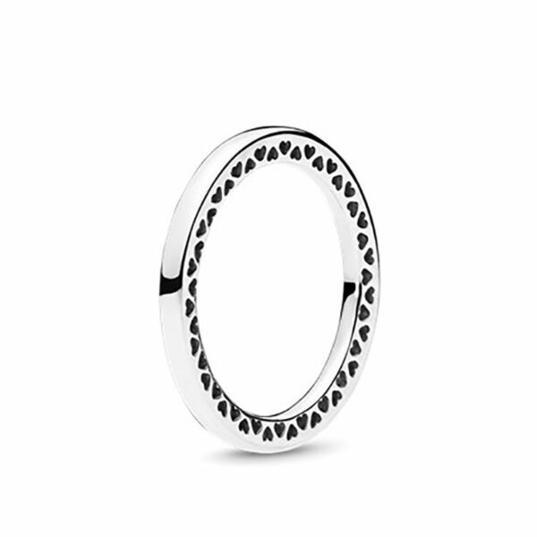 Εδώ υπάρχει ένα Δαχτυλίδι Pandora  Radiant Hearts Ασημένιο με Λευκό χρώμα μετάλλου, με κωδικό 196237 σε τιμή 39 €.